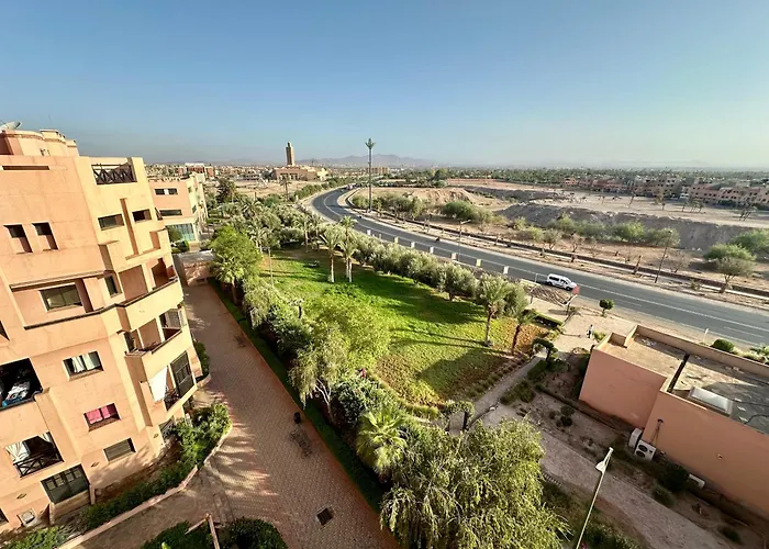 Premium Village Oasis Avec 5 Piscines Et Jardins